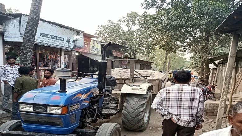 লালমনিরহাটে অবৈধ বালু উত্তোলনের মহোৎসব: ঝুঁকিতে স্কুল শিক্ষার্থী ও জনজীবন